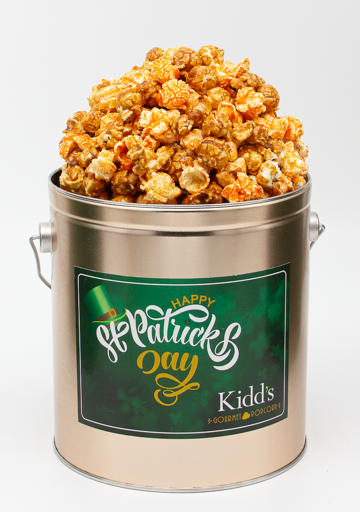 the best 1 gallon St. Patrick's Day popcorn tin filled with chicago mix caramel and cheese. 